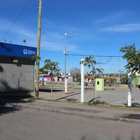 Monoambiente para 2 personas en Neuquén Exterior foto