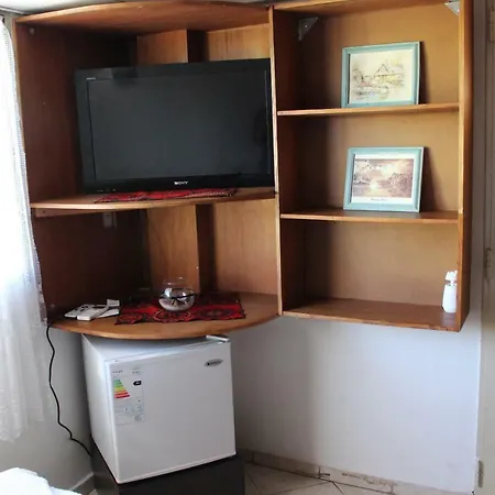 Monoambiente para 2 personas en Neuquén Exterior foto